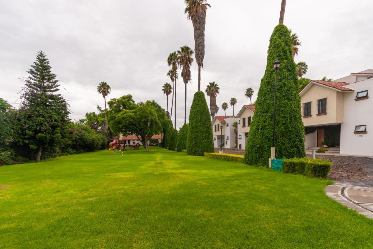 Hotel Flamingo Inn Querétaro Exteriör bild