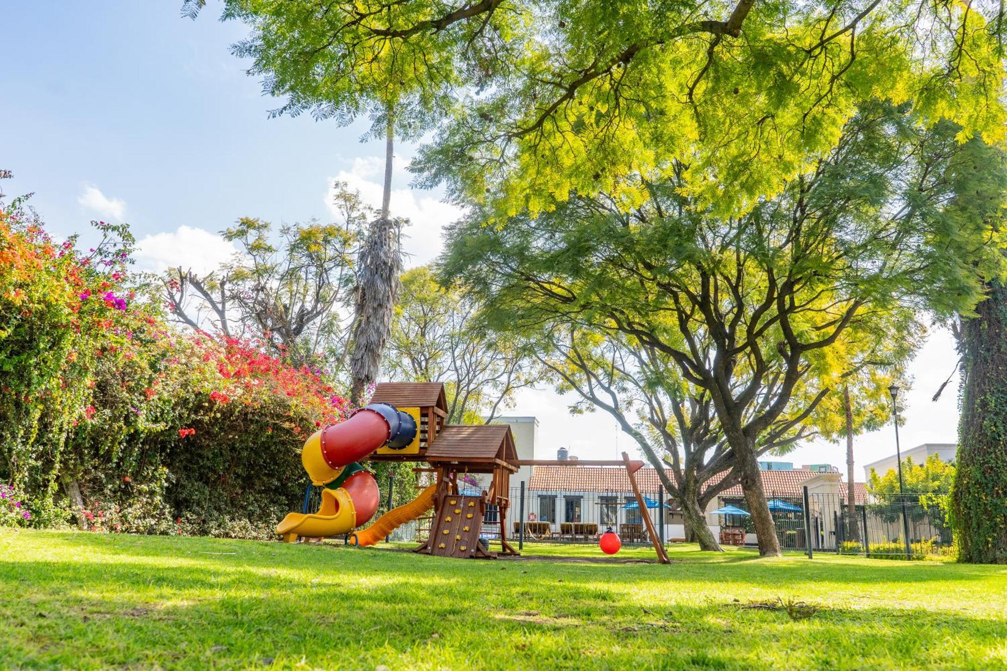 Hotel Flamingo Inn Querétaro Exteriör bild